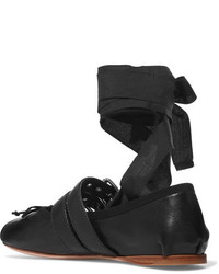 Ballerines en cuir noires Miu Miu