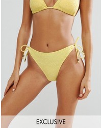 Bas de bikini en crochet jaune