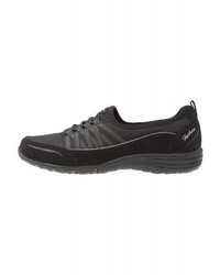 Baskets à enfiler en cuir noires Skechers