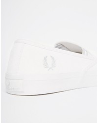 Baskets à enfiler en toile blanches Fred Perry