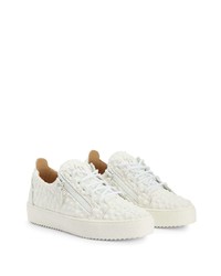 Baskets basses à clous blanches Giuseppe Zanotti