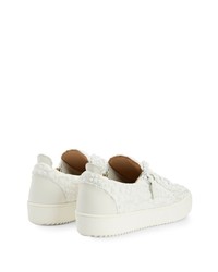 Baskets basses à clous blanches Giuseppe Zanotti