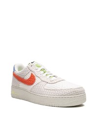 Baskets basses beiges Nike