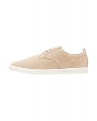 Baskets basses beiges Clae