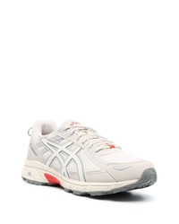 Baskets basses beiges Asics