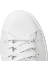 Baskets basses blanc et vert adidas