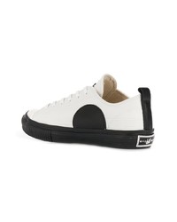 Baskets basses blanches et noires McQ Alexander McQueen