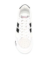 Baskets basses blanches et noires Bally