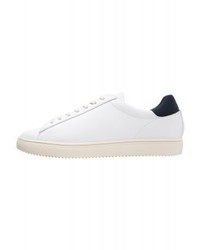 Baskets basses blanches Clae