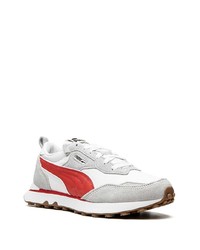 Baskets basses blanches Puma