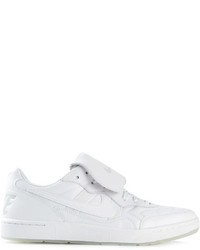 Baskets basses blanches Nike