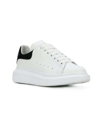 Baskets basses blanches Alexander McQueen