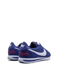 Baskets basses bleu marine Nike