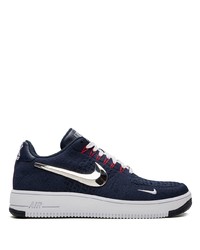 Baskets basses bleu marine Nike