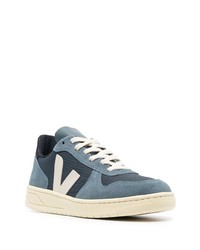 Baskets basses bleu marine Veja