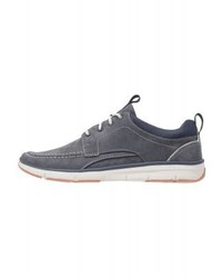 Baskets basses bleues Clarks