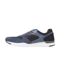 Baskets basses bleues Geox