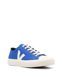 Baskets basses bleues Veja