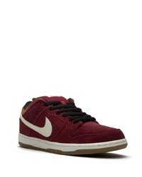 Baskets basses bordeaux Nike