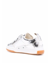 Baskets basses en cuir argentées Golden Goose