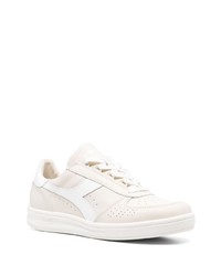 Baskets basses en cuir beiges Diadora