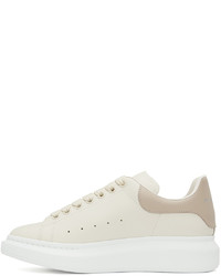 Baskets basses en cuir beiges Alexander McQueen