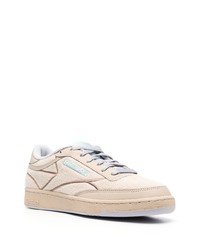 Baskets basses en cuir beiges Reebok