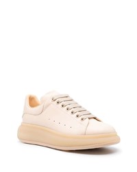 Baskets basses en cuir beiges Alexander McQueen