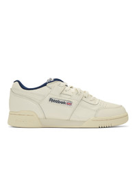 Baskets basses en cuir beiges Reebok Classics