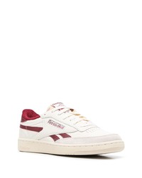 Baskets basses en cuir beiges Reebok