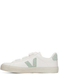 Baskets basses en cuir beiges Veja