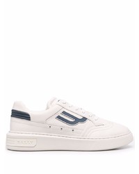 Baskets basses en cuir blanc et bleu marine Bally