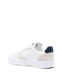 Baskets basses en cuir blanc et bleu marine Tommy Jeans