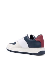 Baskets basses en cuir blanc et bleu marine Tommy Jeans