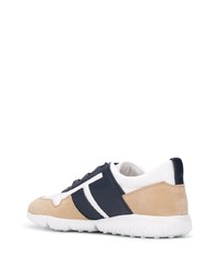 Baskets basses en cuir blanc et bleu marine Tod's