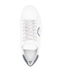 Baskets basses en cuir blanc et bleu marine Philippe Model Paris