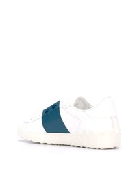 Baskets basses en cuir blanc et bleu marine Valentino Garavani