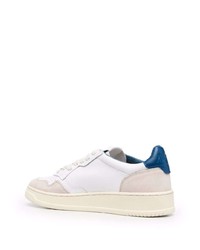 Baskets basses en cuir blanc et bleu marine AUTRY