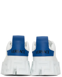 Baskets basses en cuir blanc et bleu marine Versace