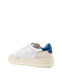 Baskets basses en cuir blanc et bleu AUTRY