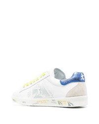 Baskets basses en cuir blanc et bleu Premiata