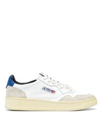 Baskets basses en cuir blanc et bleu AUTRY