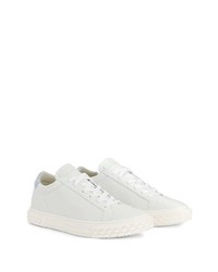 Baskets basses en cuir blanc et bleu Giuseppe Zanotti