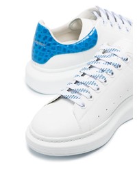 Baskets basses en cuir blanc et bleu Alexander McQueen