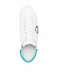 Baskets basses en cuir blanc et bleu Philippe Model Paris