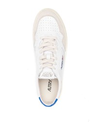 Baskets basses en cuir blanc et bleu AUTRY