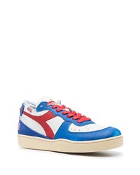 Baskets basses en cuir blanc et bleu Diadora