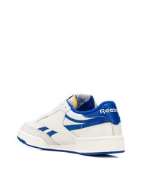 Baskets basses en cuir blanc et bleu Reebok