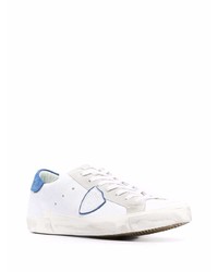 Baskets basses en cuir blanc et bleu Philippe Model Paris