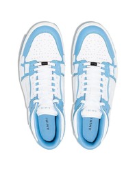 Baskets basses en cuir blanc et bleu Amiri